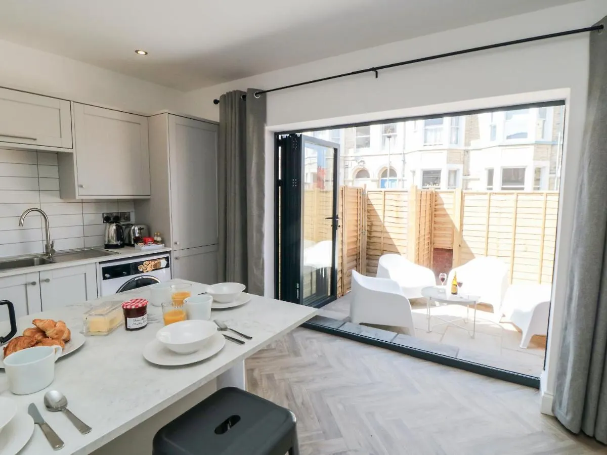 The Salthouse Apartment 1 スカーバラ